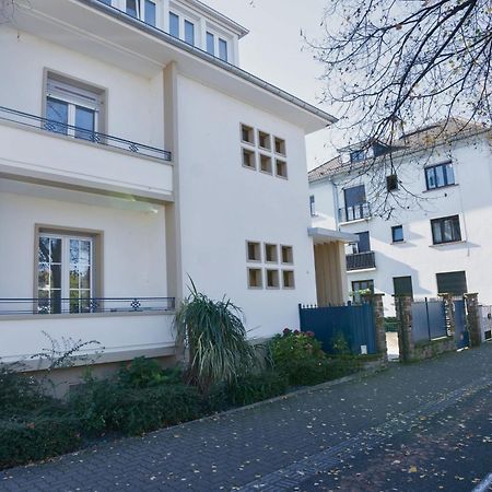 Charmant appartement avec terrasse dans villa Strasbourg Extérieur photo
